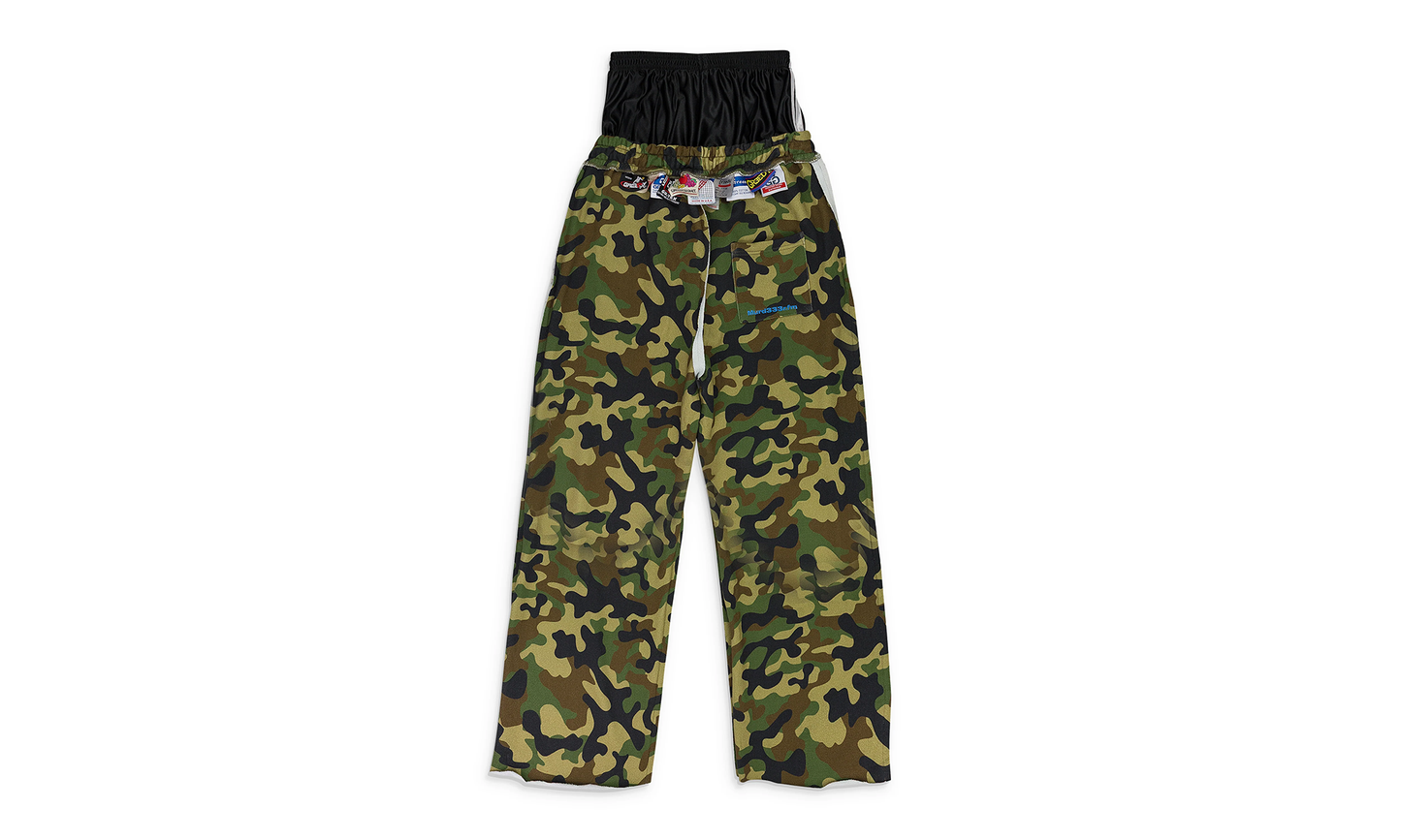 CAMO SWEATSHORTS "MURD333R.FM - GREEN"