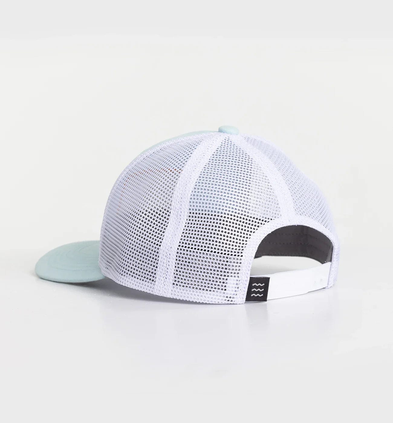 Free Fly Wave Trucker Hat