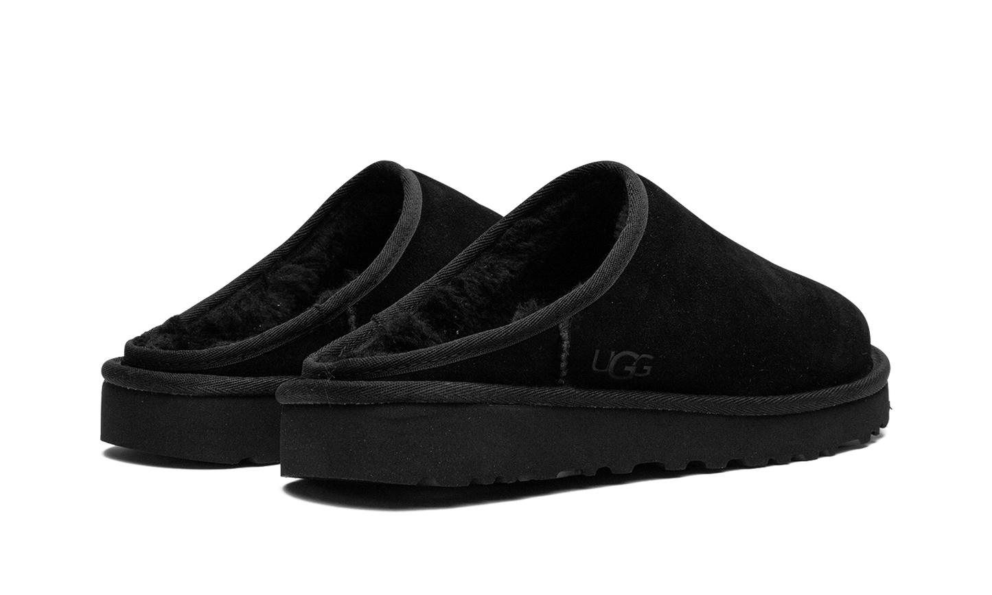 CLASSIC SLIP-ON