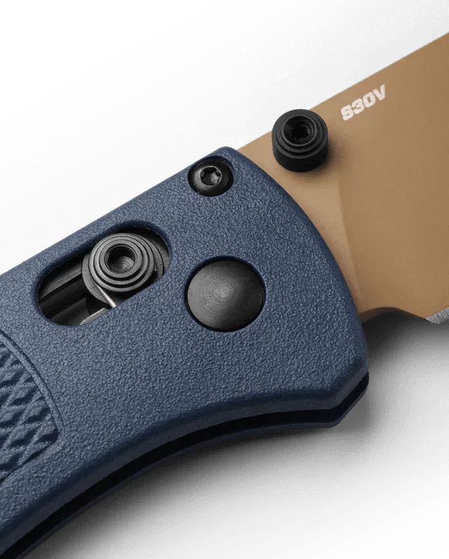 Benchmade Bugout Knife | Crater Blue Grivory