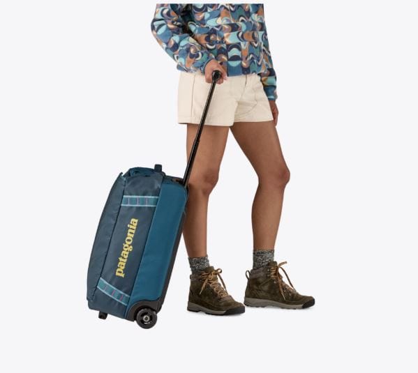 Black Hole Wheeled Duffel 40L in Tidal Teal