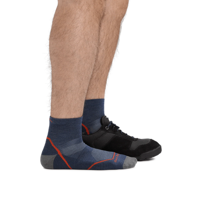 Darn Tough Light Hiker Quarter Lightweight Hiking Sock - Men's