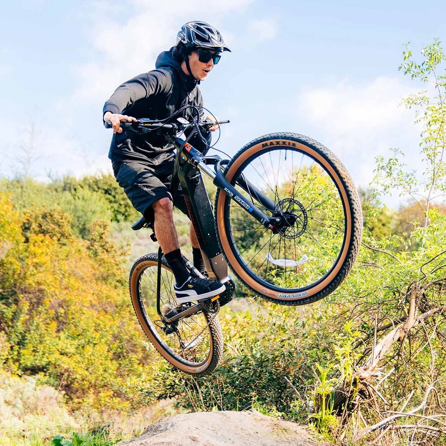 Denago EXC2 E MTB  EBIKE, Mid Drive, Black with Grey, Large