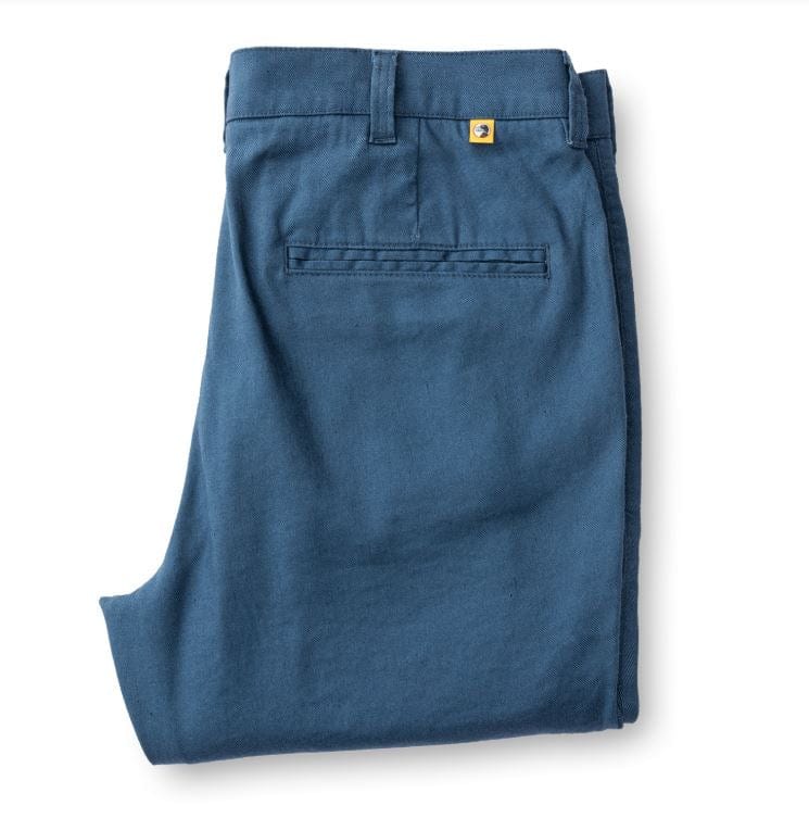 Duck Head Men's Classic Gold School Chino in Midnight Blue