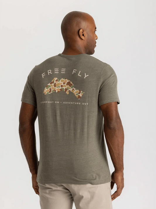 Free Fly Vintage Camo Redfish Pocket Tee - Men's